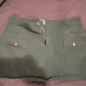 RSQ Green Women's Cargo Skirt